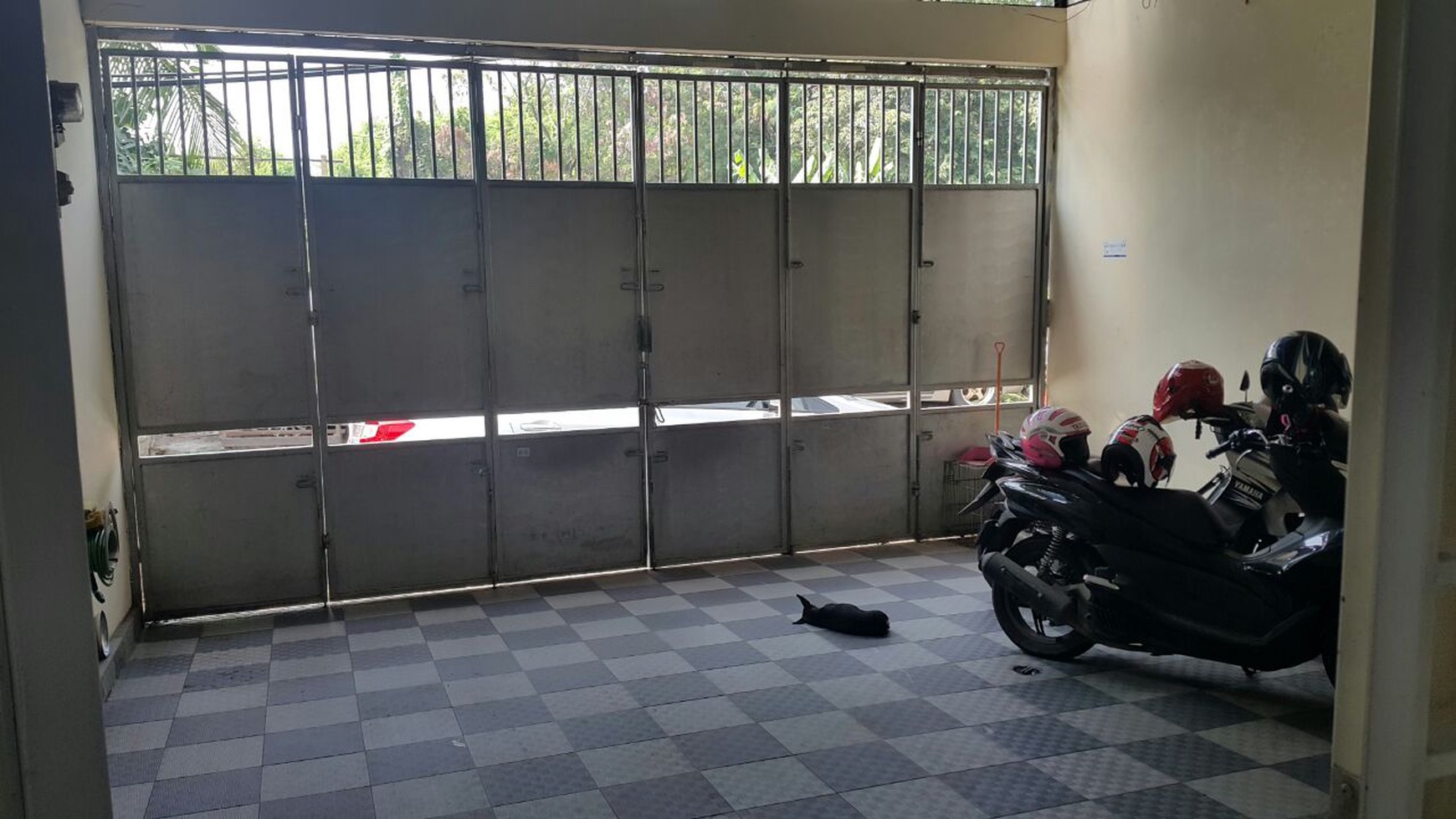 Rumah minimalis 2,5 Lantai, Fully Furnish ,Harga Nego diPademangan