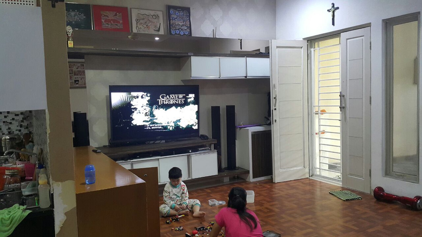 Rumah minimalis 2,5 Lantai, Fully Furnish ,Harga Nego diPademangan