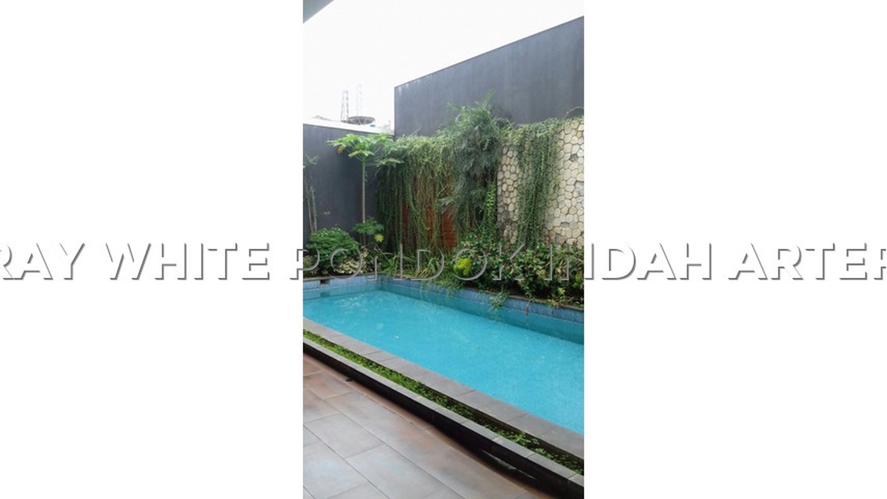 Rumah Dijual Pondok Indah, Jakarta Selatan 12310