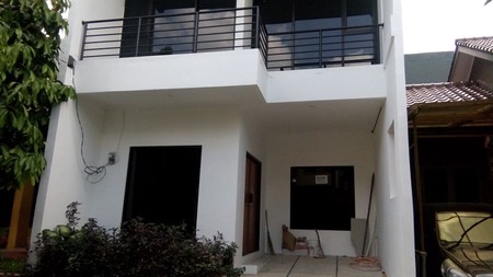 Dijual Rumah di Bintaro Carissa Graha Bintaro Sektor 9