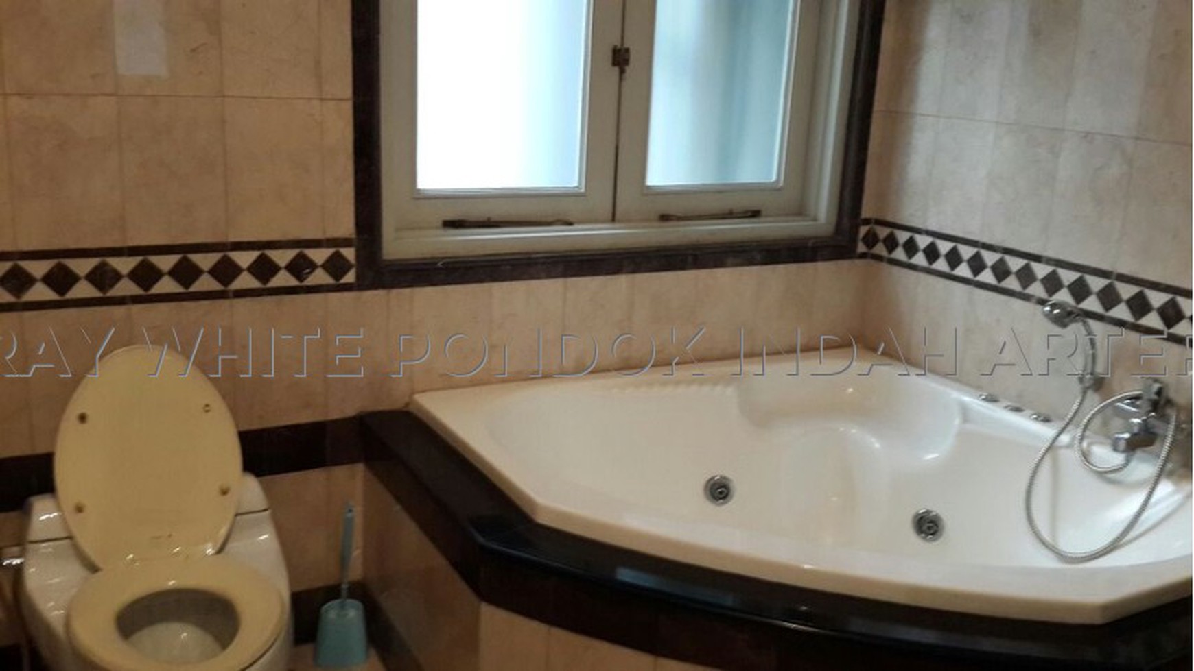 Rumah Dijual Pondok Indah, Jakarta Selatan 12310