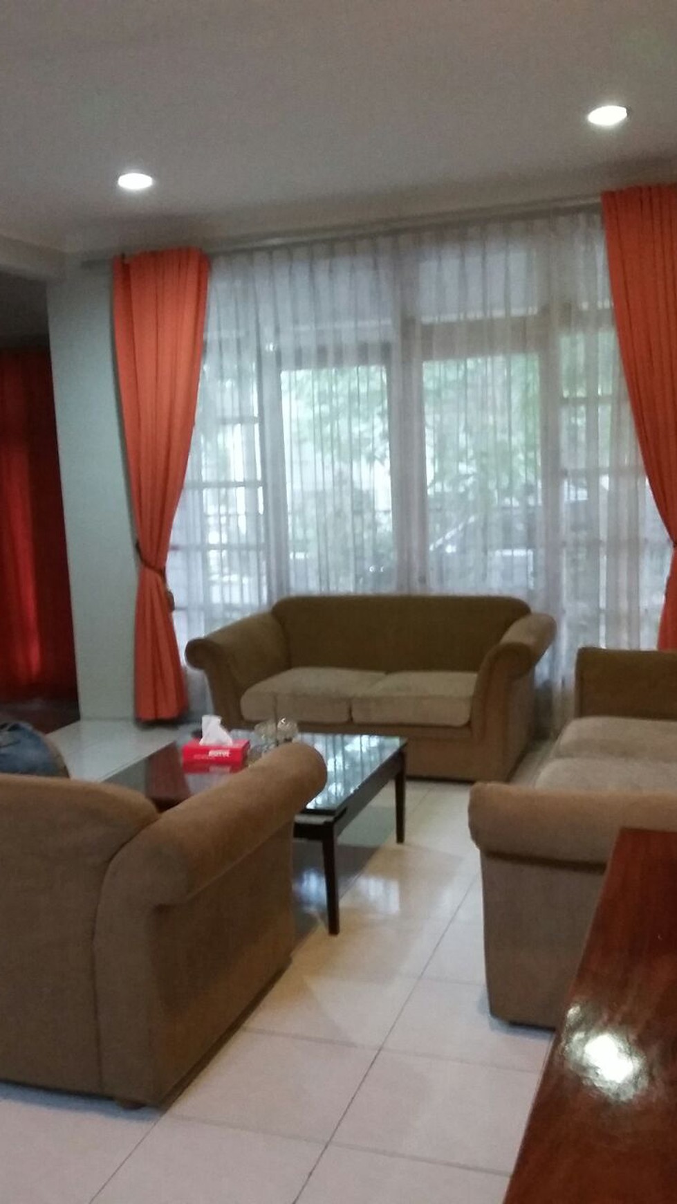Rumah minimalis ,Bagus di sektor 9 Bintaro Jaya