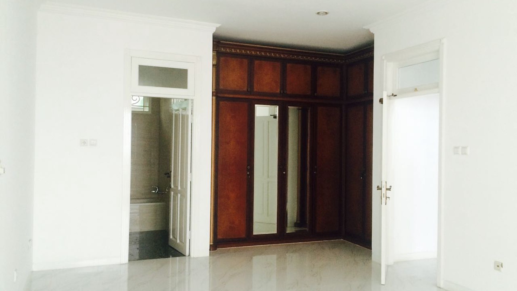 (sodl) RUMAH CANTIK DENGAN KOLAM RENANG PRIBADI - GRAHA TAMAN BINTARO 9 #EU