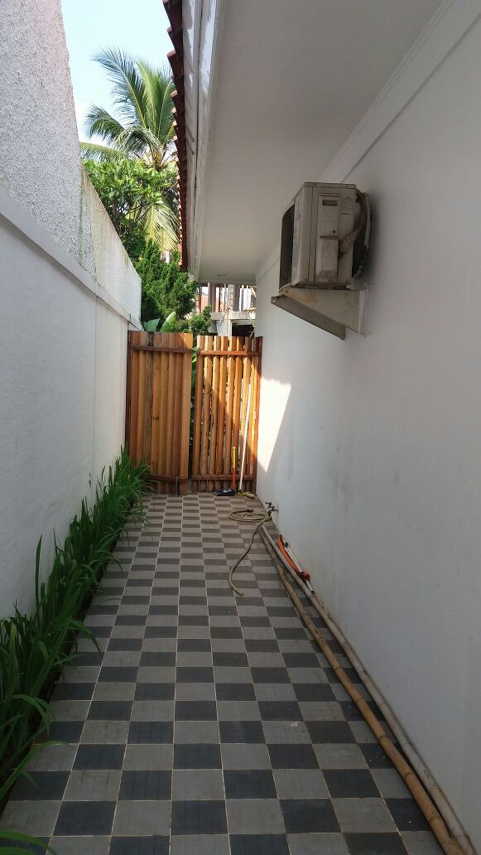 (sodl) RUMAH CANTIK DENGAN KOLAM RENANG PRIBADI - GRAHA TAMAN BINTARO 9 #EU