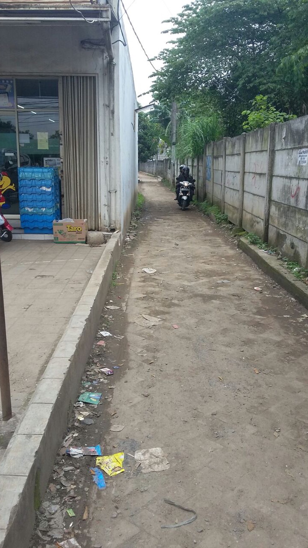 Dijual Rumah Kost, sudah beroperasi, good invest, pasti untung. Bojong Nangka Kelapa Dua, tangerang Selatan.