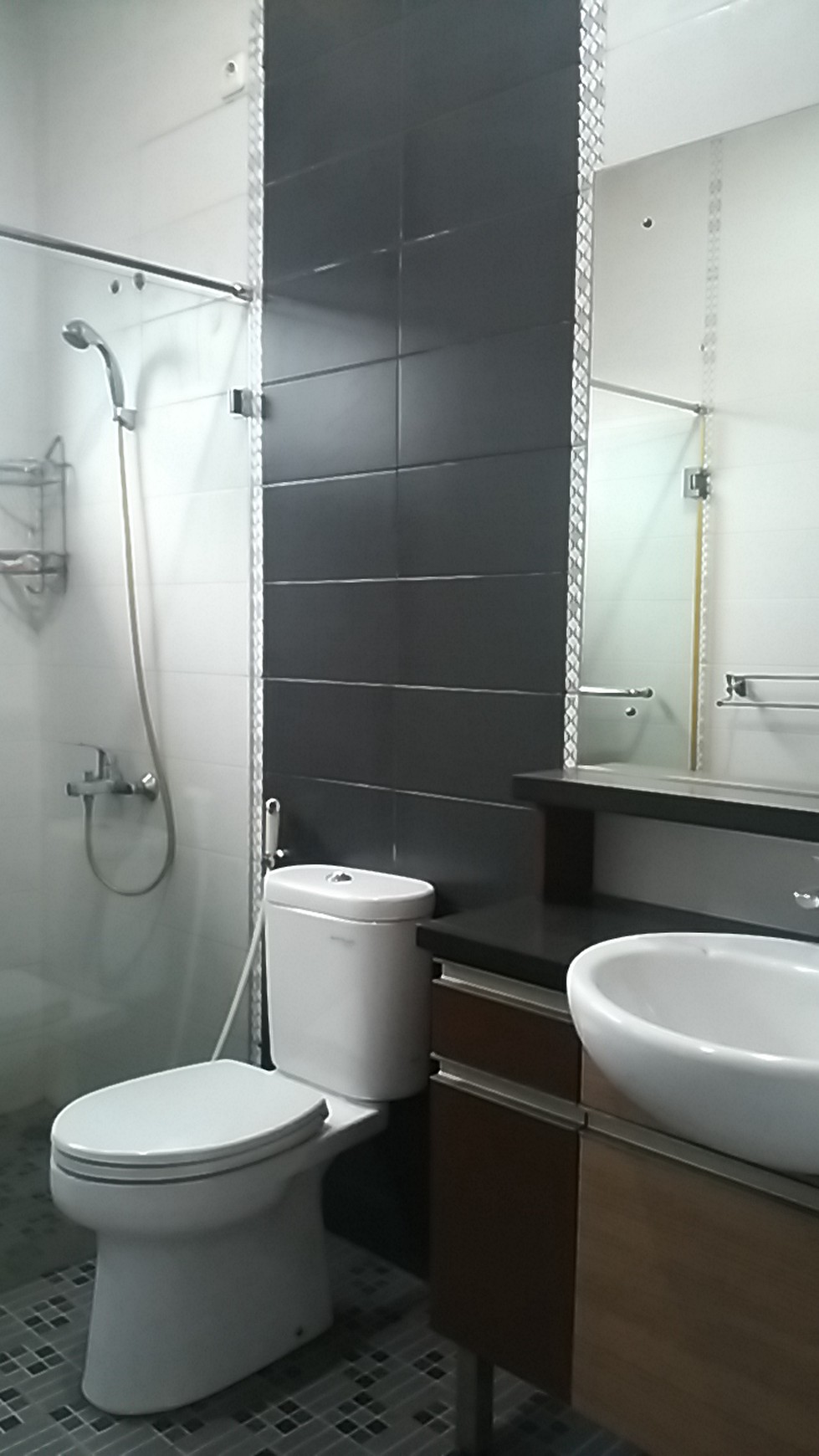 Rumah Cantik Siap Huni di The Green BSD