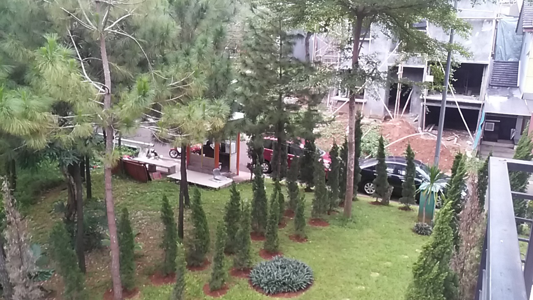 Rumah Cantik Siap Huni di The Green BSD