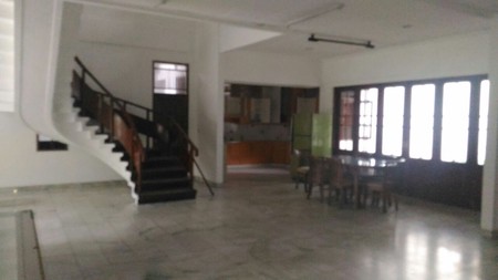 beautiful house in the prime area of Kebayoran