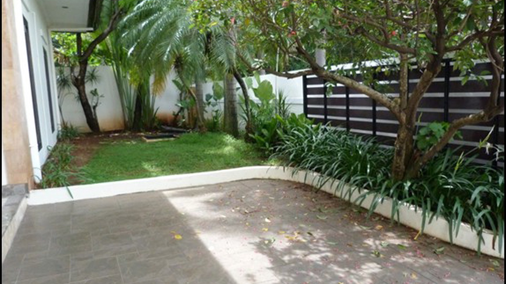 Beautiful house in the prime area of Kuningan