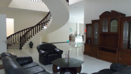 beautiful house in the prime area of Permata Hijau