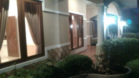 Nice townhouse in Kemang