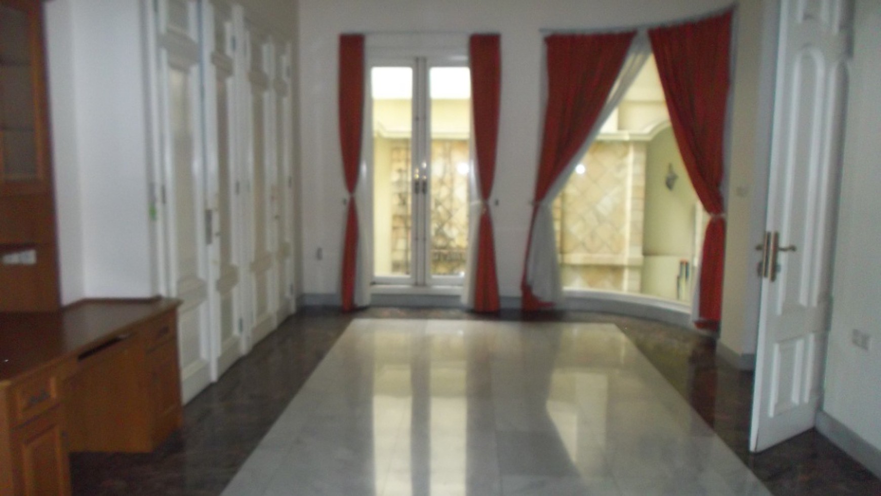 Amazing House in the Prime area of Pondok Indah