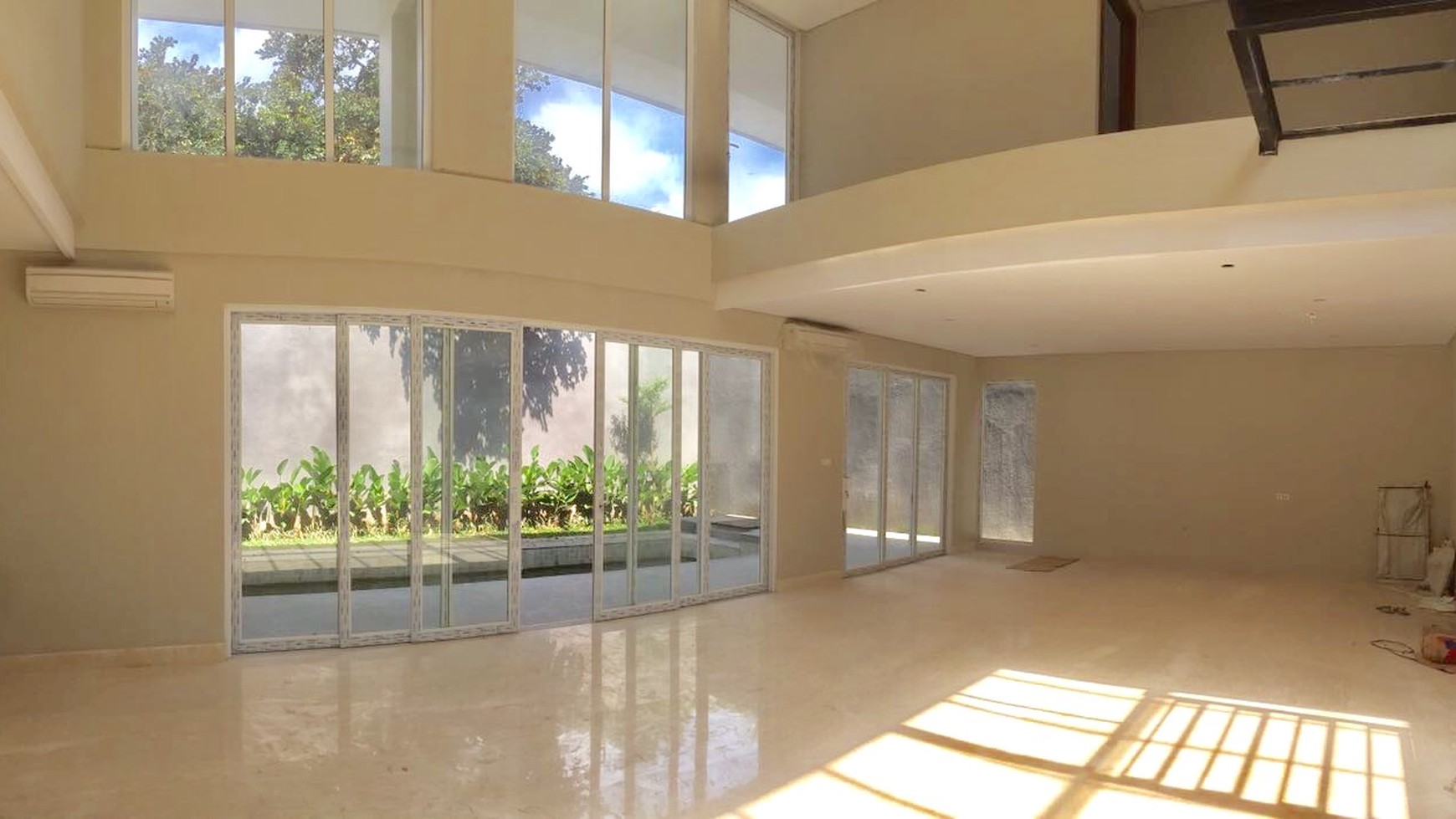 BRAND NEW BRIGHT MODERN MINIMALIST HOUSE IN KEMANG #ev