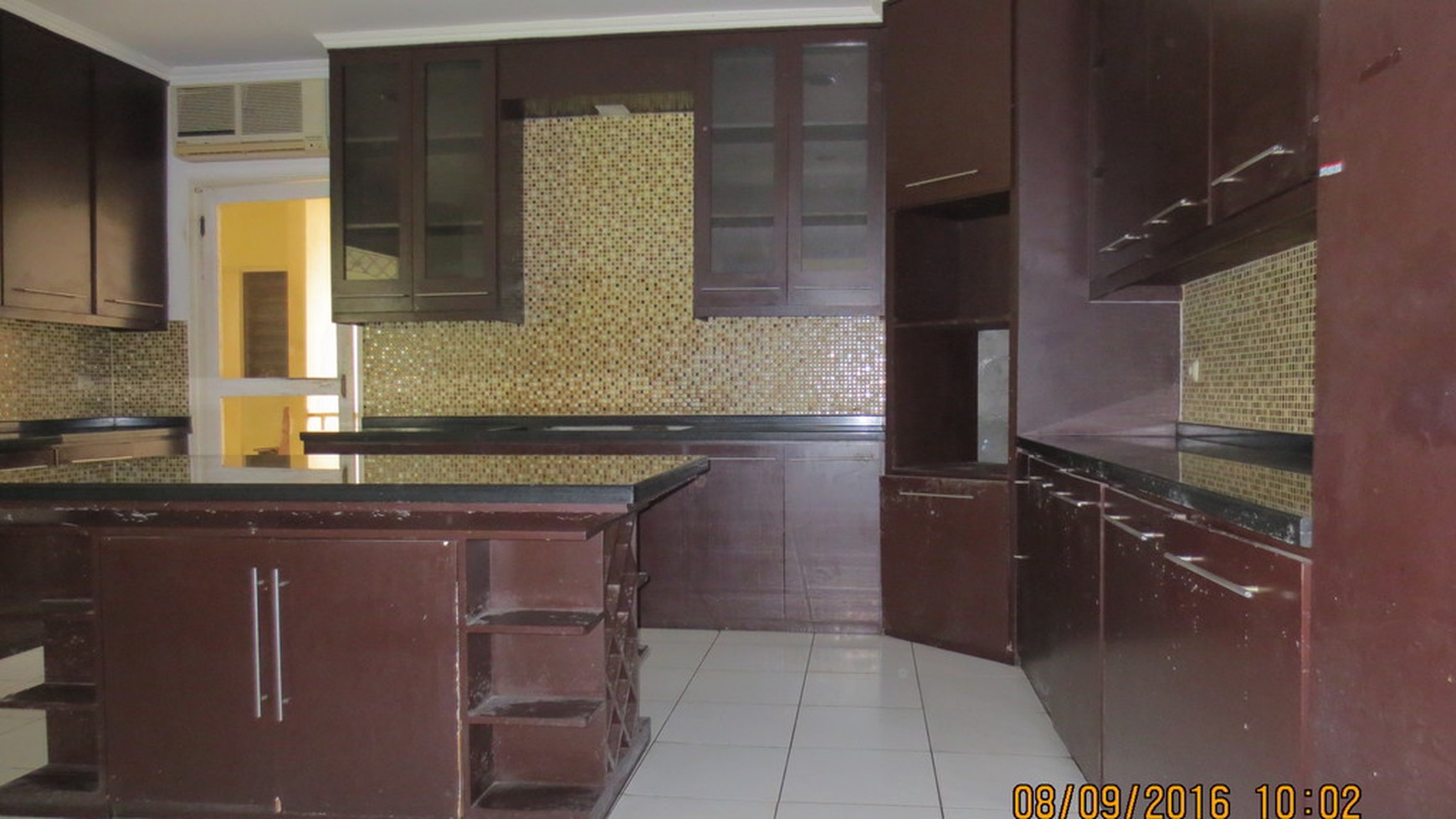 Rumah Hitungan Tanah di Kemang