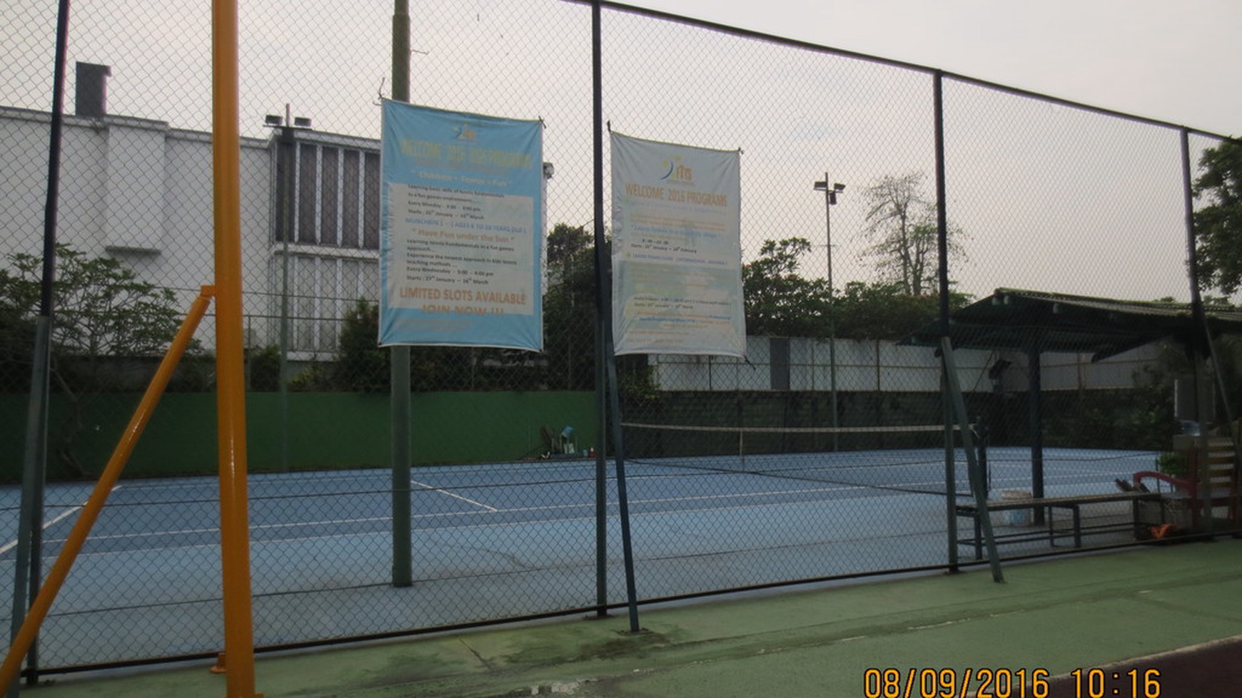 Rumah Hitungan Tanah di Kemang