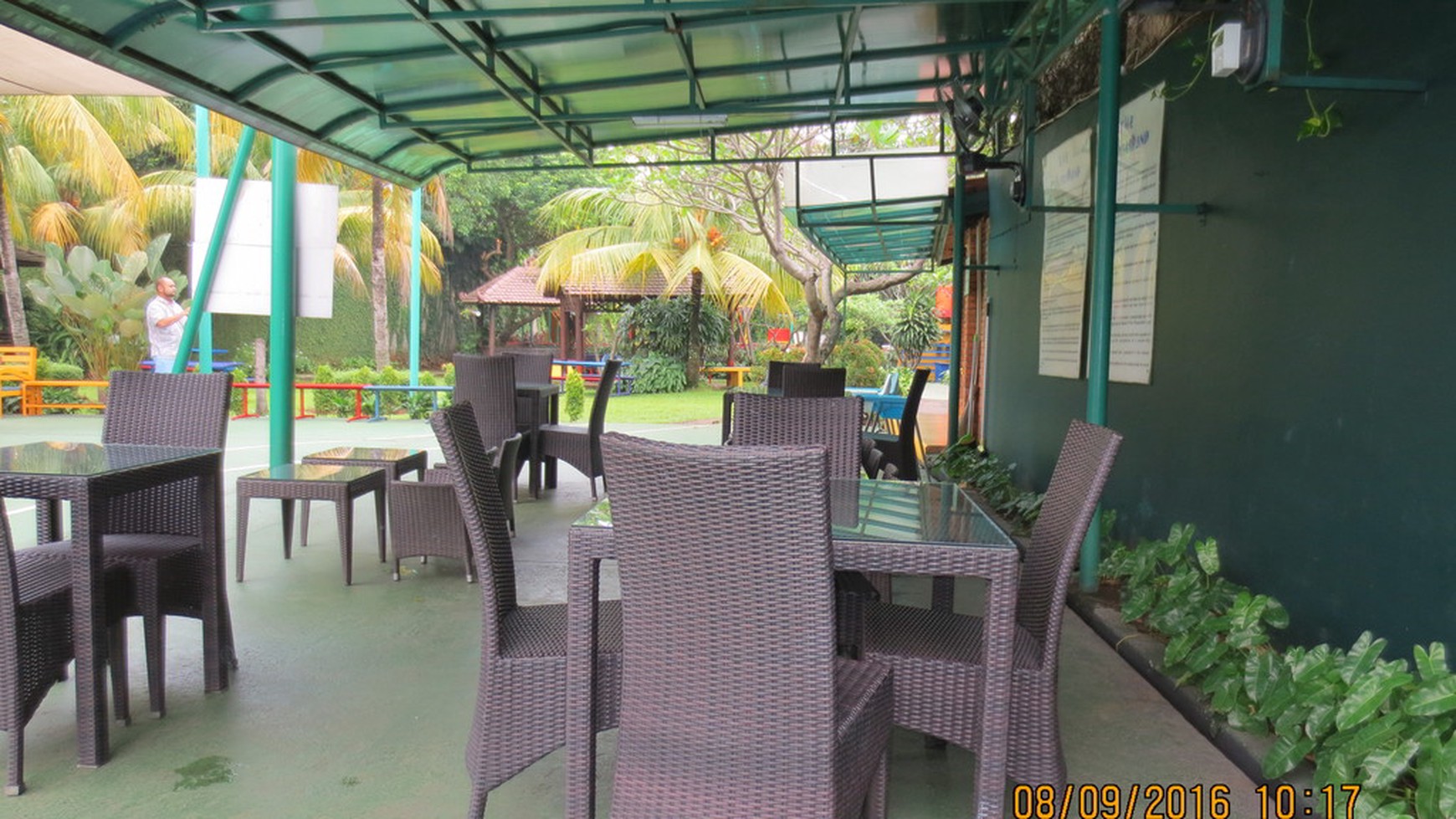 Rumah Hitungan Tanah di Kemang