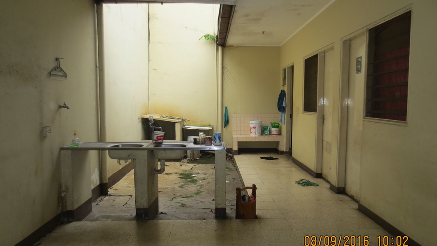 Rumah Hitungan Tanah di Kemang