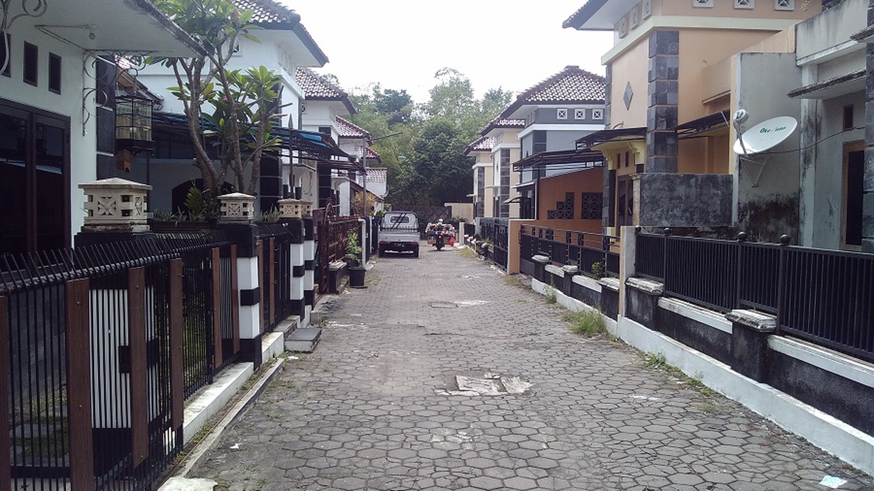 HUNIAN DI UTARA JOGJA, TIYASAN, CONDONG CATUR, SLEMAN