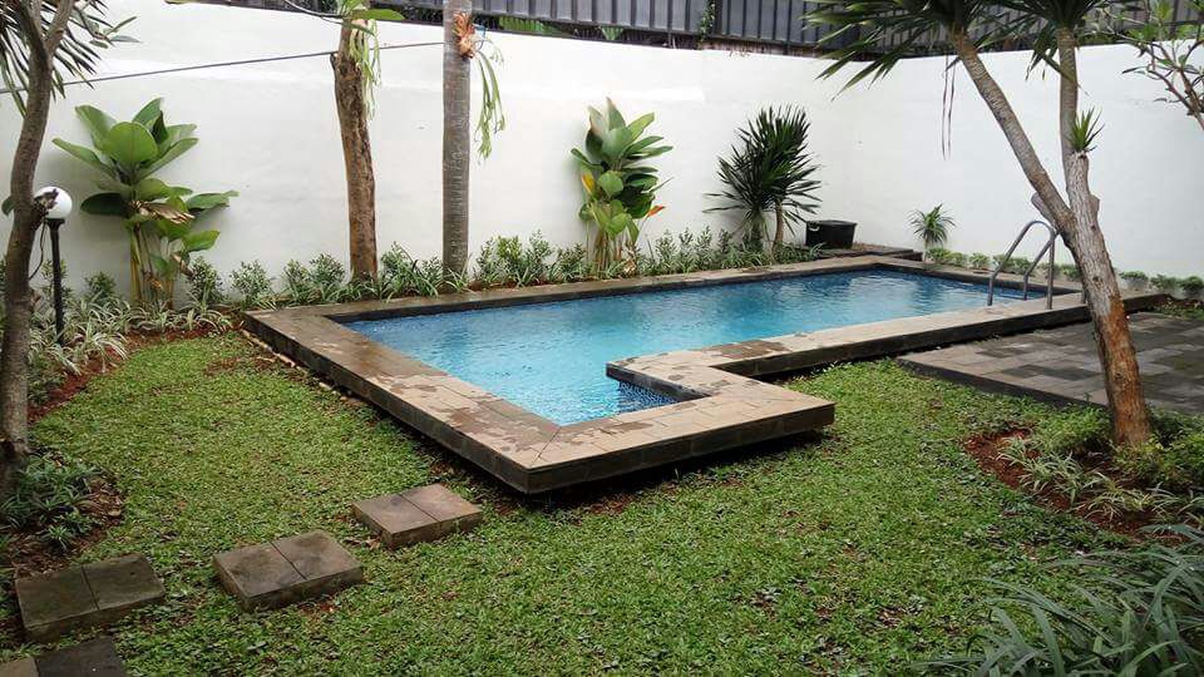 Di sewa Rumah di Kemang Dalam