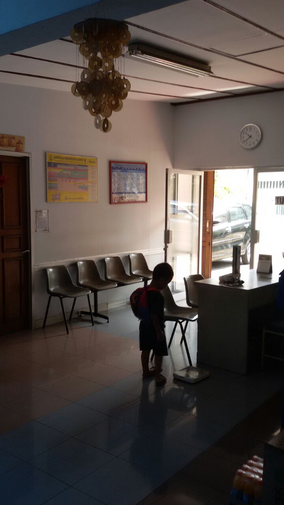 Rumah  Asri,Halaman Luas di Veteran Jakarta Selatan