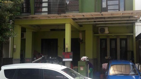 Rumah Nyaman dan Siap Huni di Kawasan Cluster Emerald, Bintaro