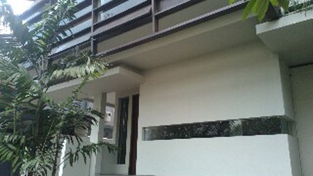 Nice townhouse at kemang