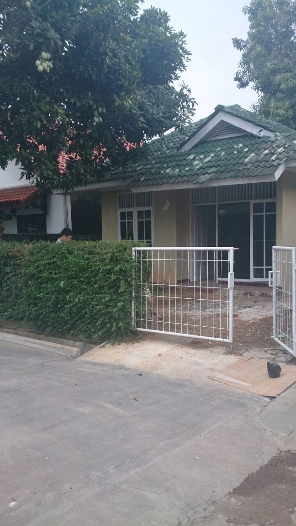 Rumah di Komplek Sawangan Permai Depok