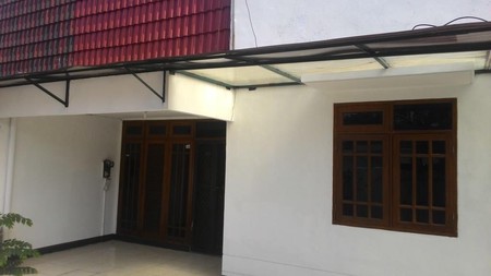 Disewakan Rumah Cantik Di Lokasi Bagus Dan Tentram