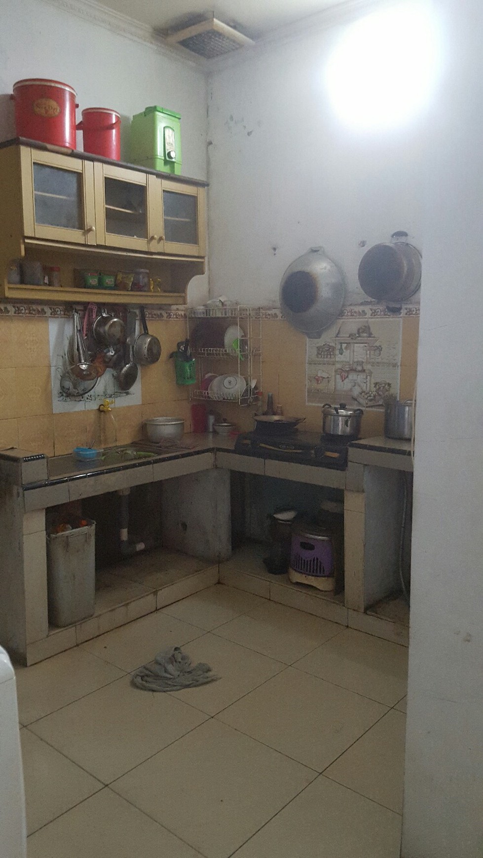 DIjual Rumah di Jl. Hamengkubowono - Perum 3, Karawaci