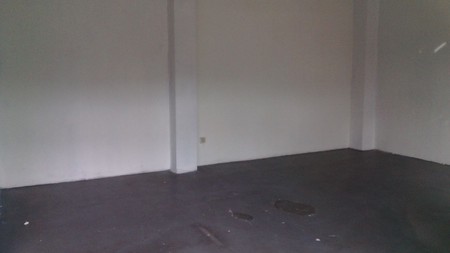 Strategic Ruko at Kemang, South Jakarta, perfect for your business, is ready to rent