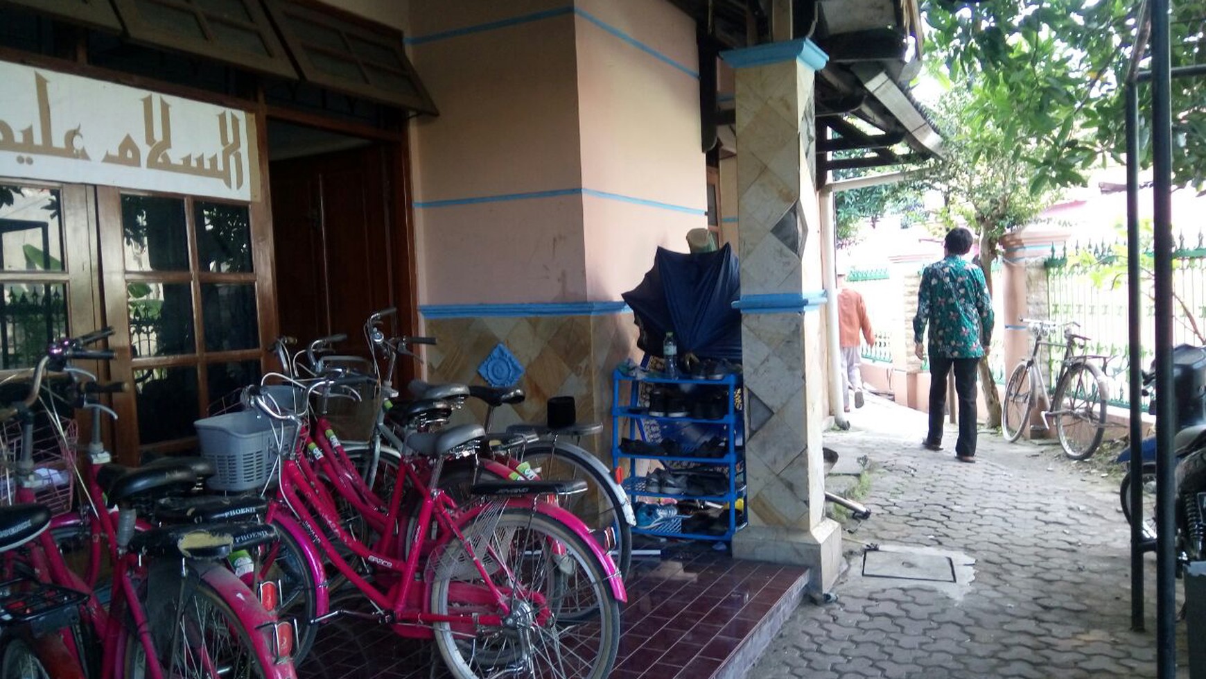 HUNIAN DI SANTAN, MAGUWOHARJO, DEPOK, SLEMAN