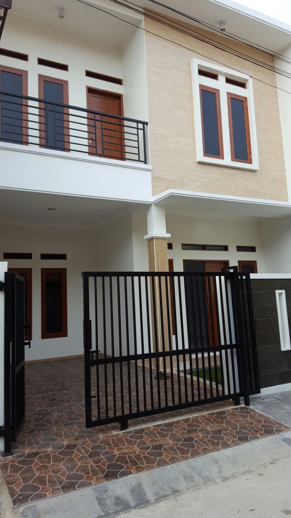 Rumah 2 lantai minimalis , Brandnew di Kayu Putih  Jakarta Timur