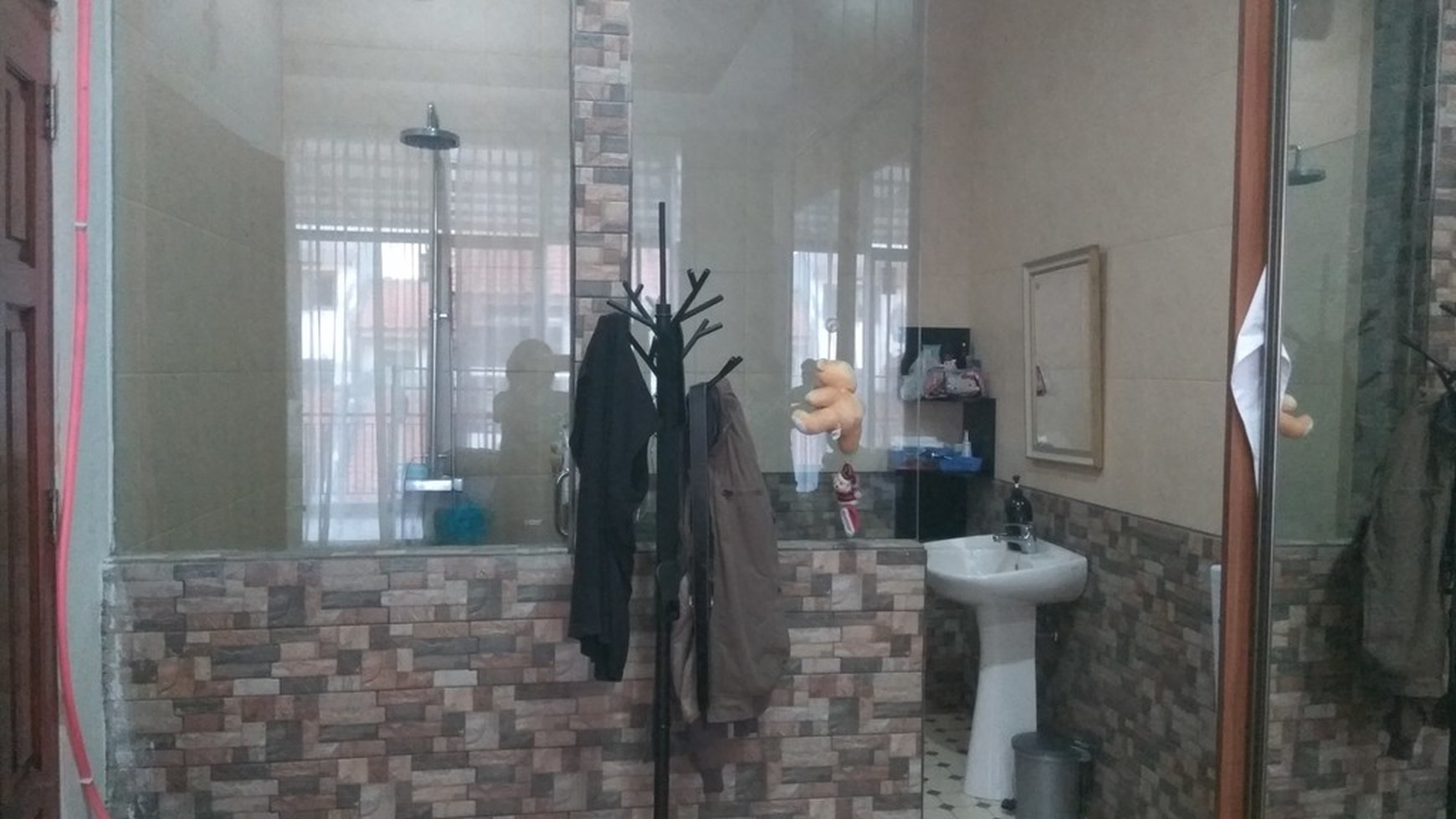 Dijual Rumah di Taman Ubud Lestari Sudah Renovasi - Lippo Karawaci