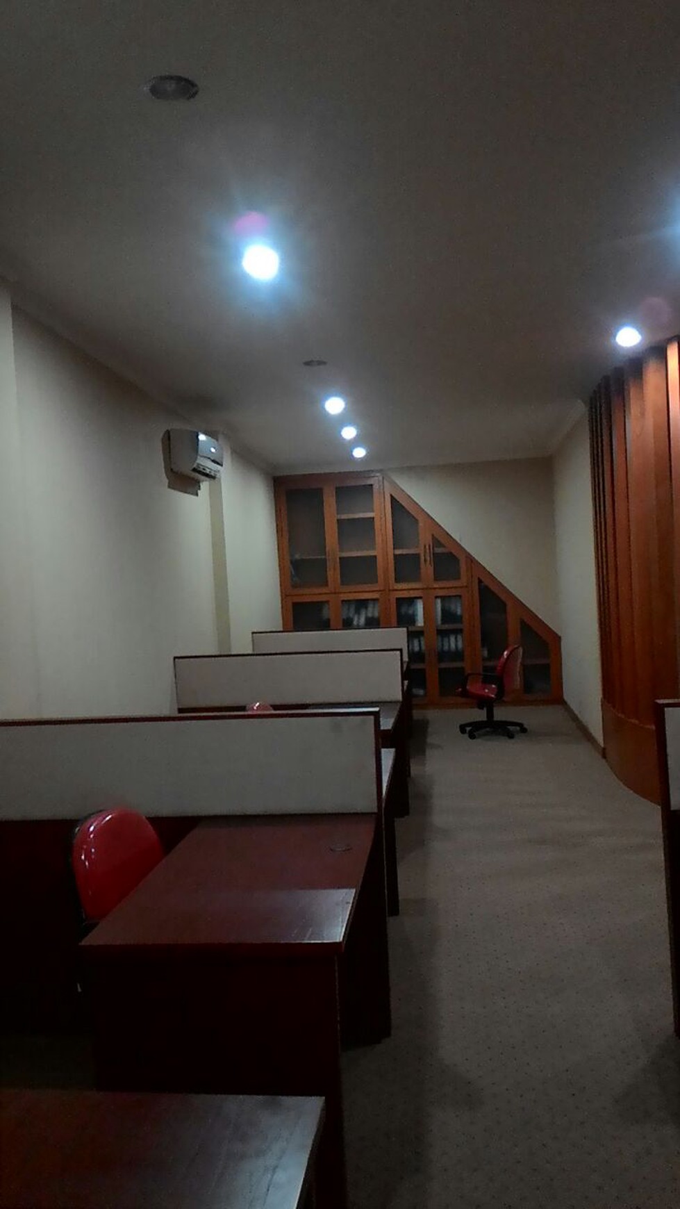 Dijual Cepat Ruko Siap Pakai 4 lantai di Cipete