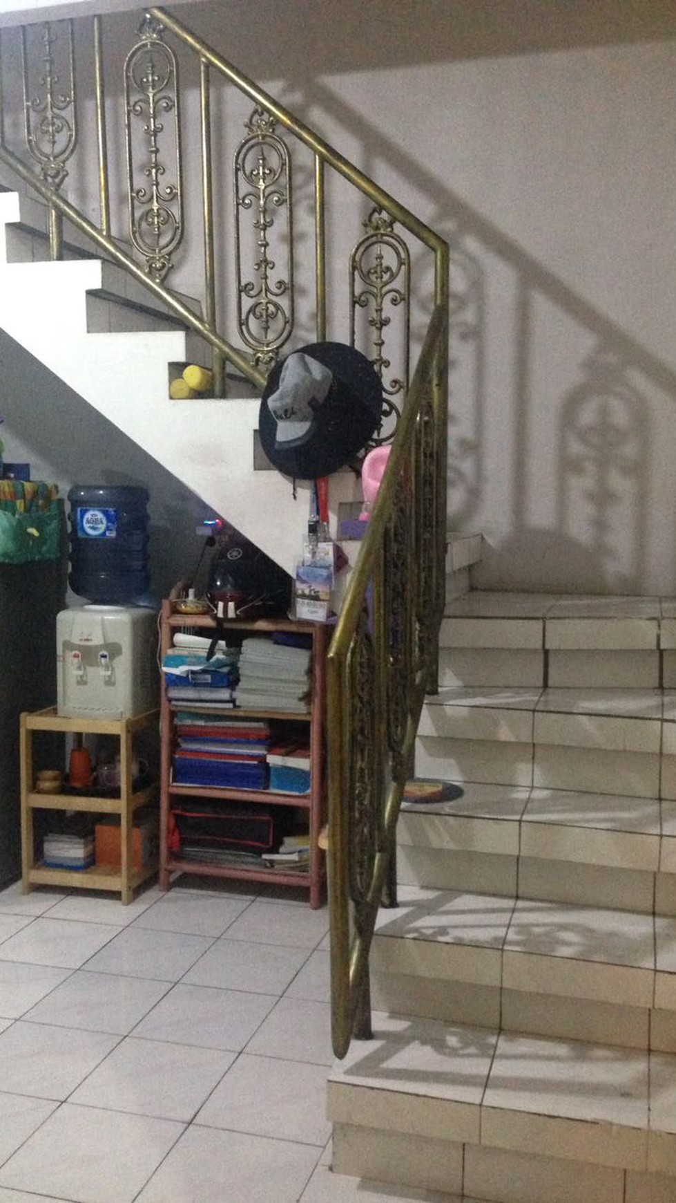 Dijual Rumah di Jl. Pasir Raya - Perum 2, Karawaci