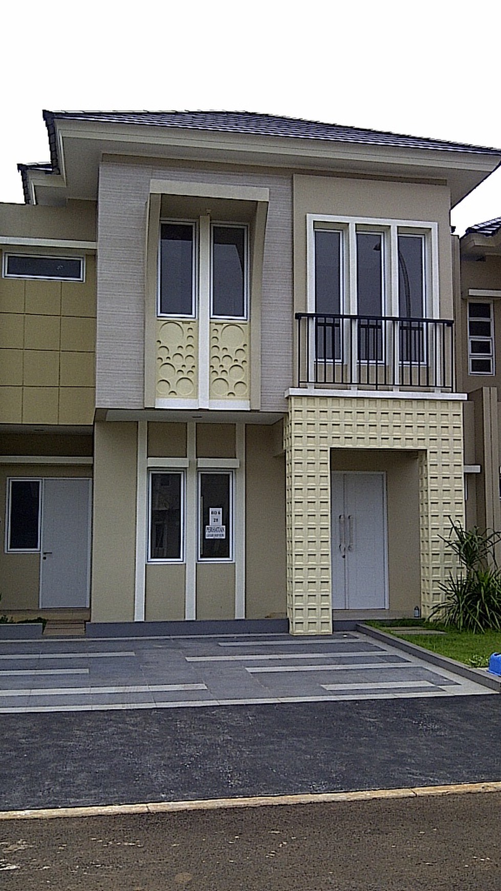 Disewakan Rumah Baru di Water Spring