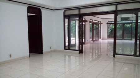 Amazing house for rent in prime area of Kemang