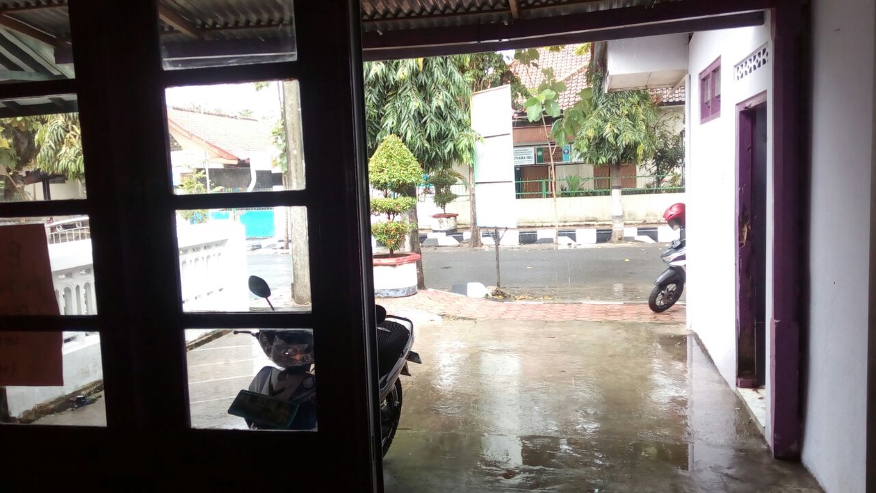 RUMAH DAN RUANG USAHA JL. DEWI CARTIKA, SINDURJAN, PURWOREJO
