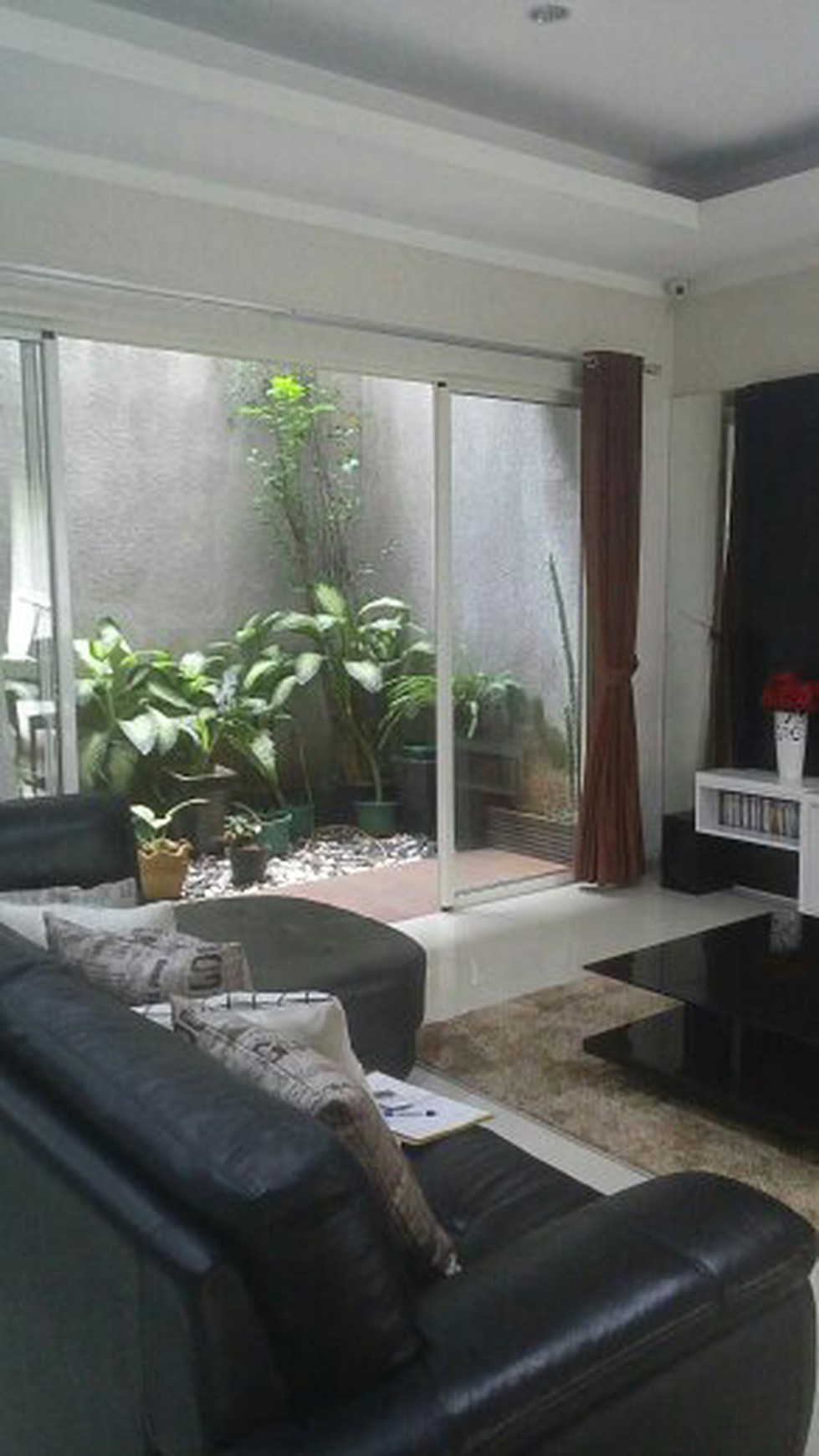 Rumah Siap Huni Dalam Cluster Di Kebayoran Garden #EU