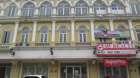 Disewakan Ruko Mendrisio 3 Lantai - Gading Serpong