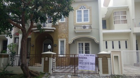 Rumah sewa siap huni di San Diego