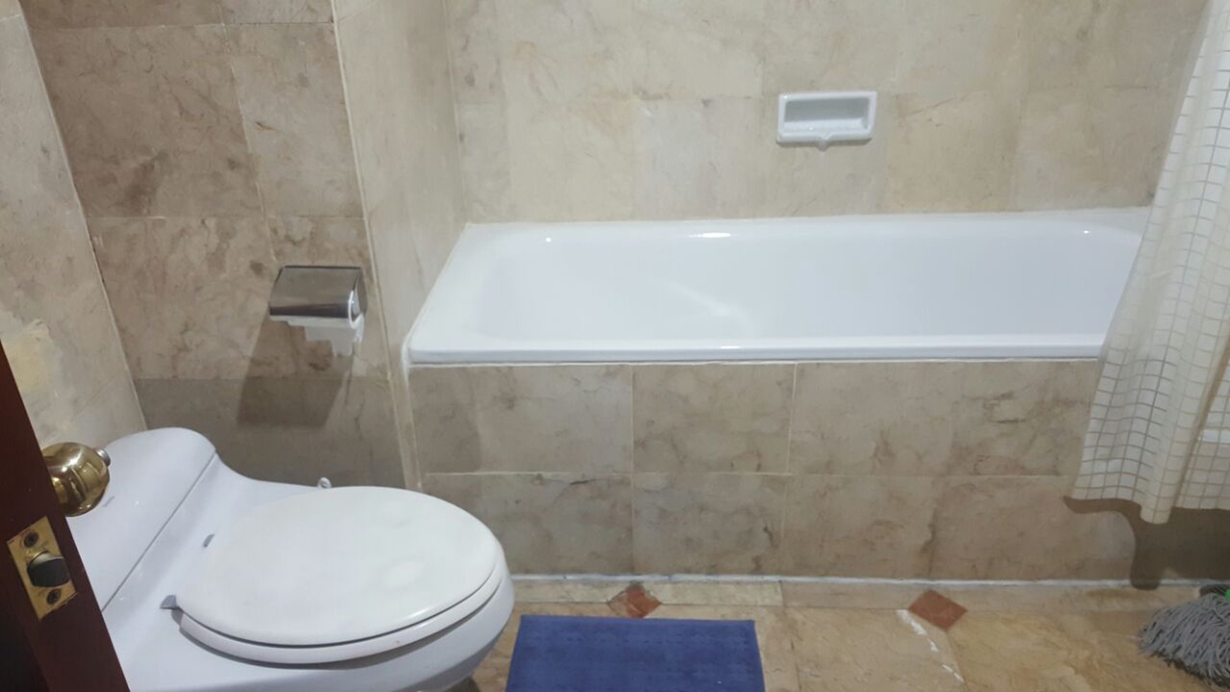 Dijual Rumah Cantik Lingkungan Nyaman Dan Asri Di Kemang