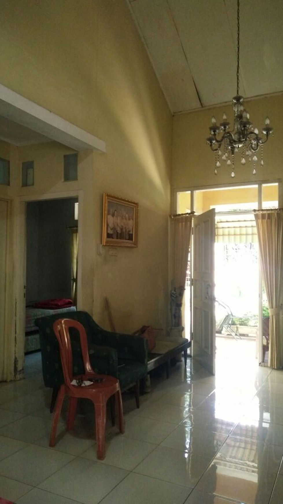 Rumah siap huni,bagus di Pondok Jaya Jakarta Selatan