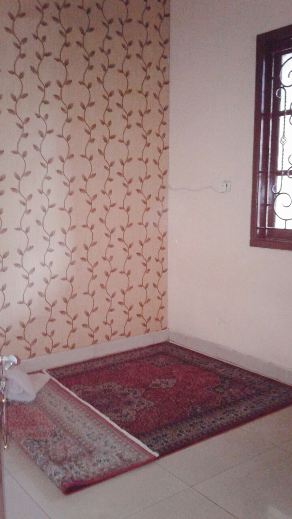 Rumah Dijual  lokasi strategis, bagus, nyaman dan aman daerah BSD-Tangerang