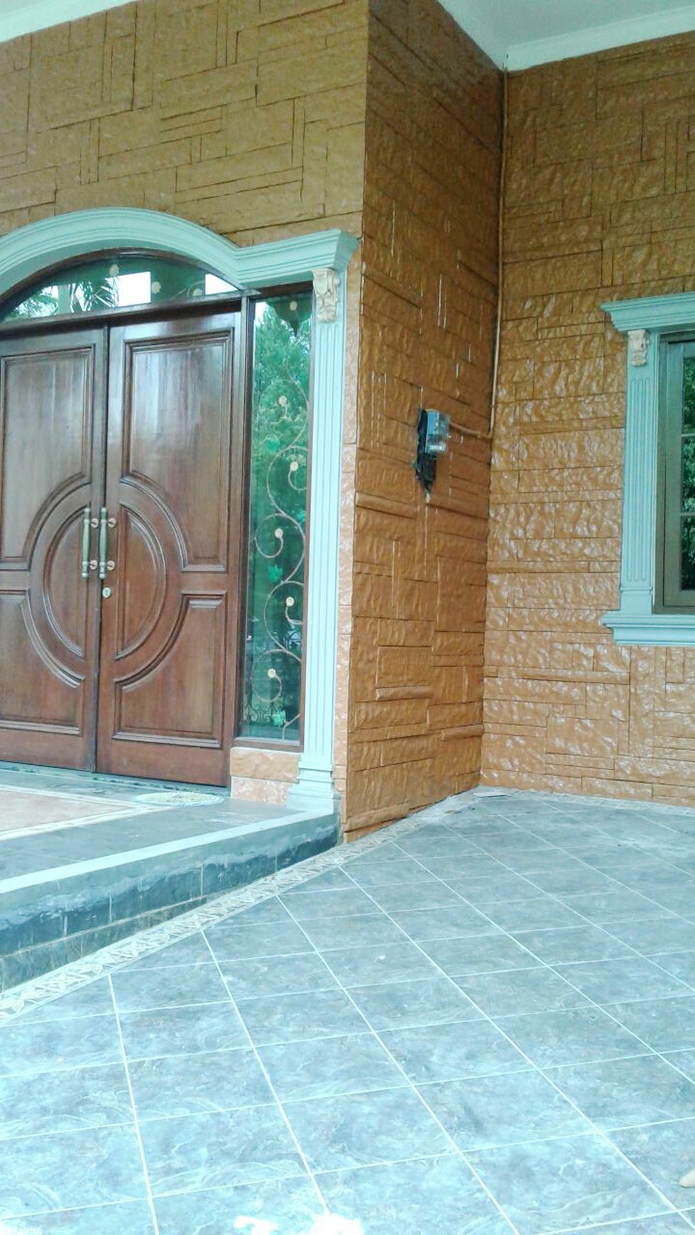 Rumah Dijual  lokasi strategis, bagus, nyaman dan aman daerah BSD-Tangerang