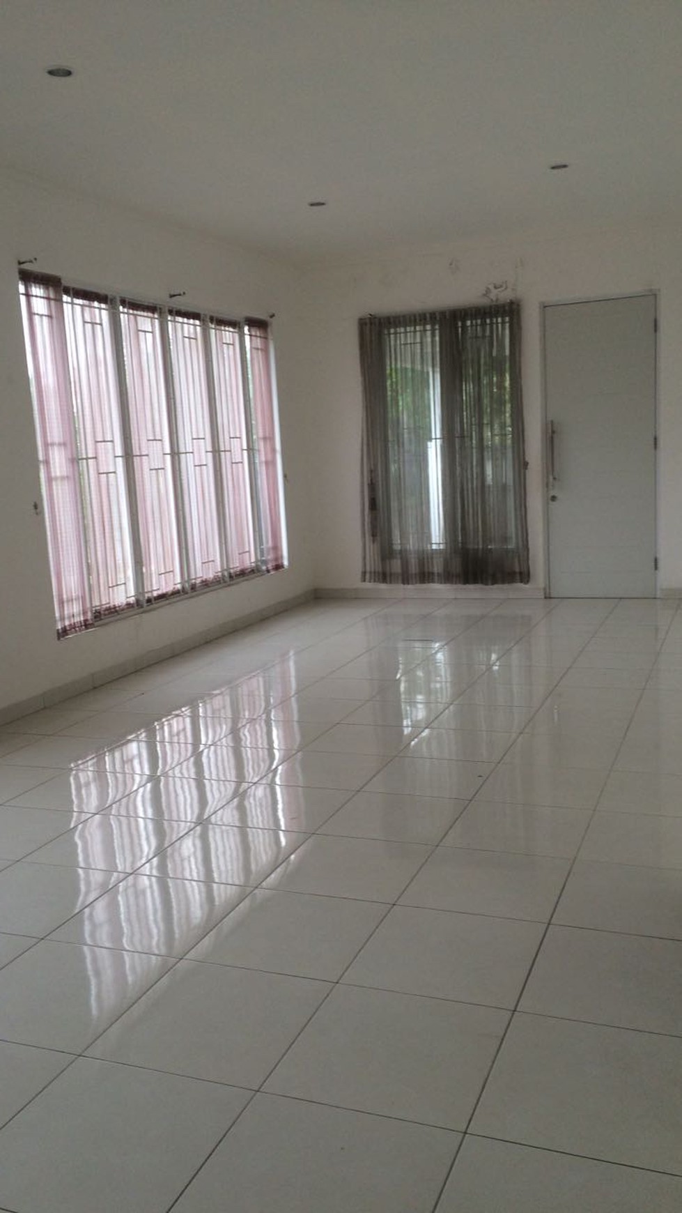 Rumah siap huni,minimalis  di Pondok Aren