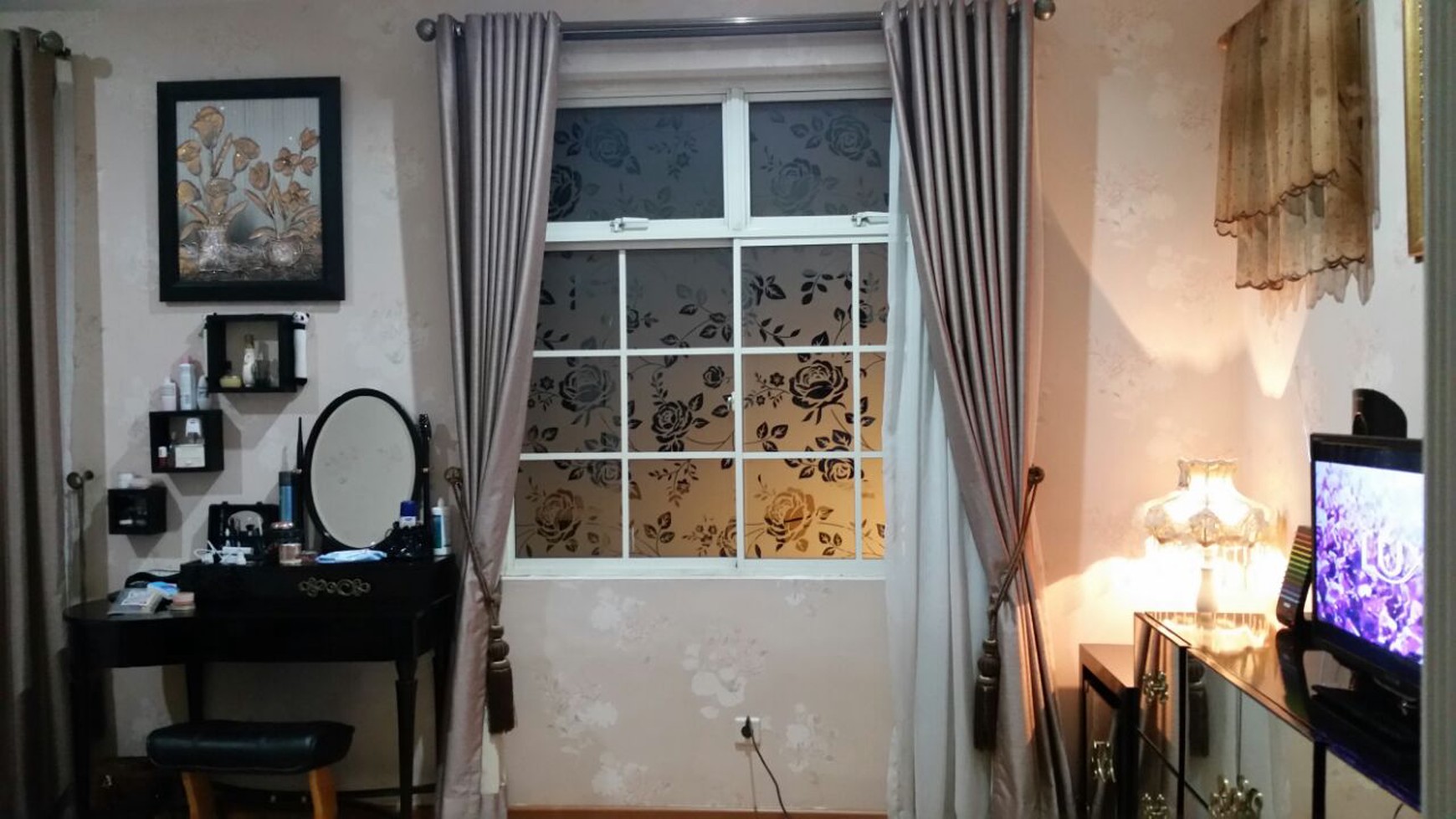 Dijual Townhouse Bagus Lantai 2&3 Taman Hijau - Lippo Karawaci