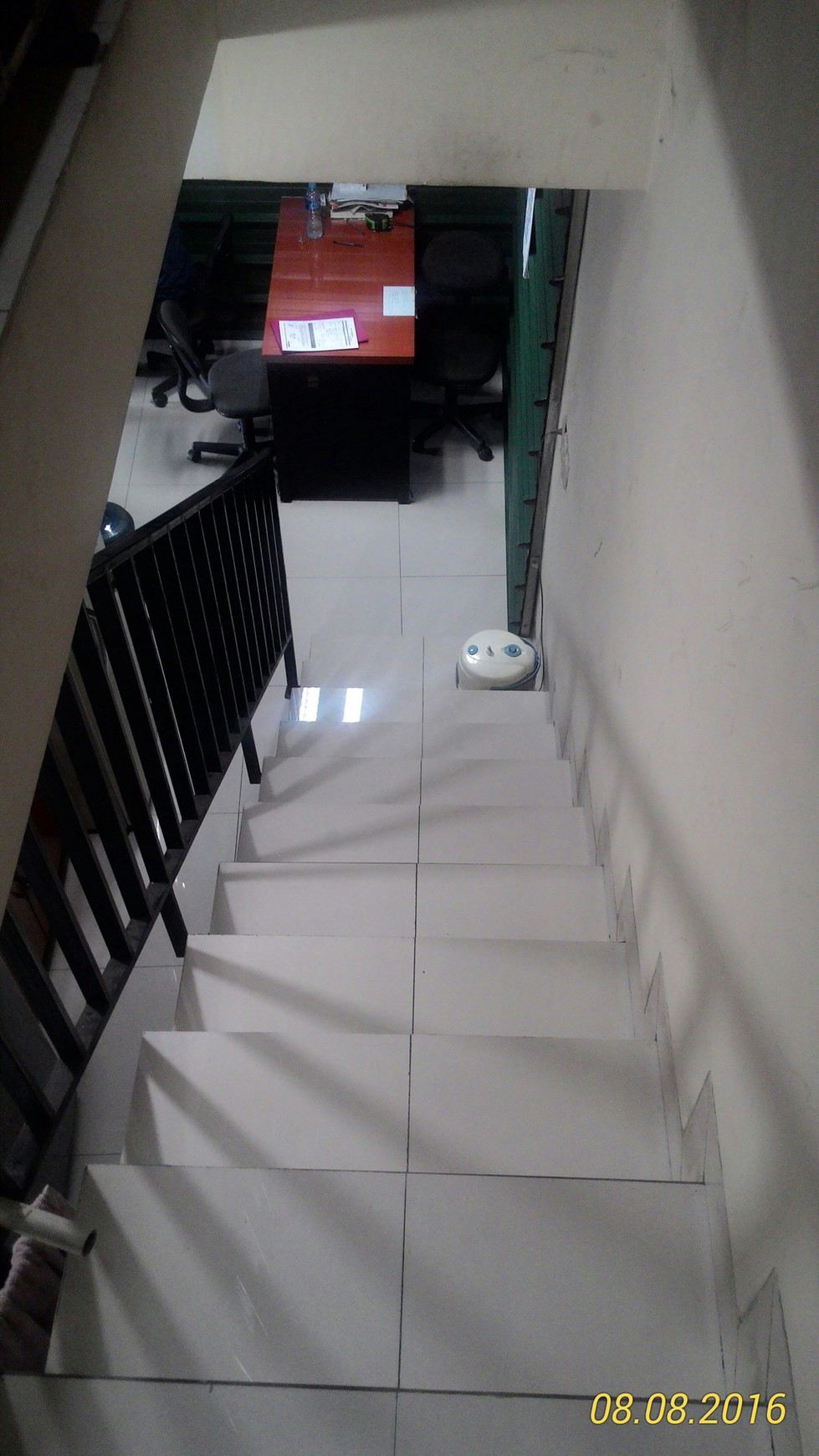 RUKO 2 1/2 LANTAI COCOK UNTUK USAHA DI JL. RAYA SERPONG