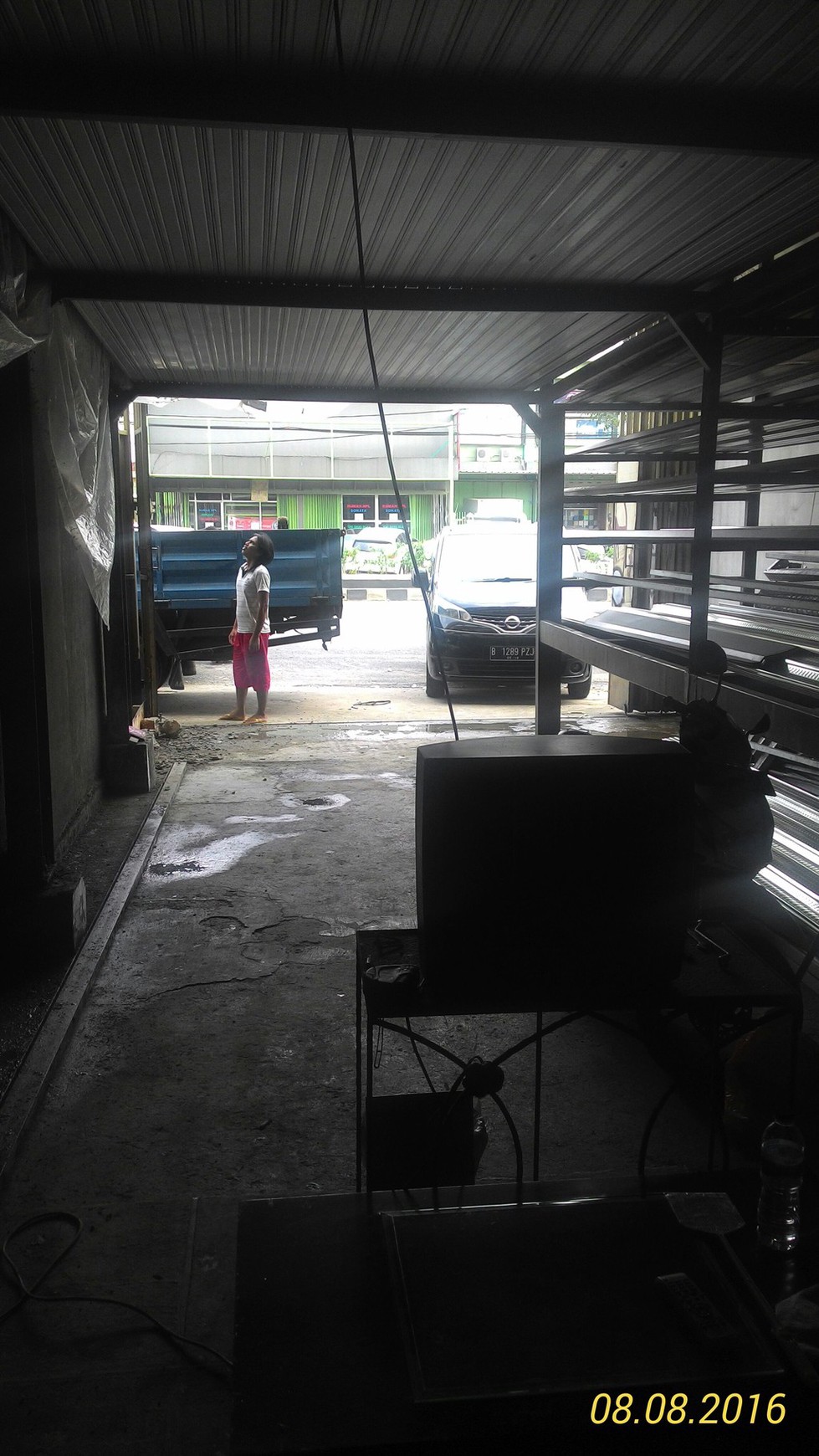 RUKO 2 1/2 LANTAI COCOK UNTUK USAHA DI JL. RAYA SERPONG