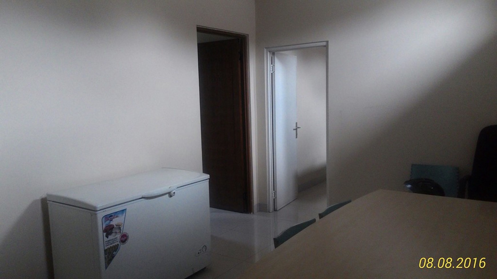 RUKO 2 1/2 LANTAI COCOK UNTUK USAHA DI JL. RAYA SERPONG